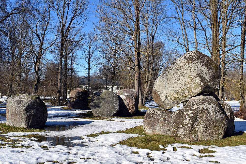 Карлис Лацис и сад в Балви с «медвежьим» названием